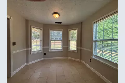 3720 Scotland Lane, Snellville, GA 30039 - Photo 3