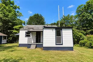 541 W Lake Ave NW, Atlanta, GA 30318 - Photo 9