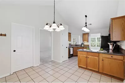 317 Hemington Way, Sugar Hill, GA 30518 - Photo 11