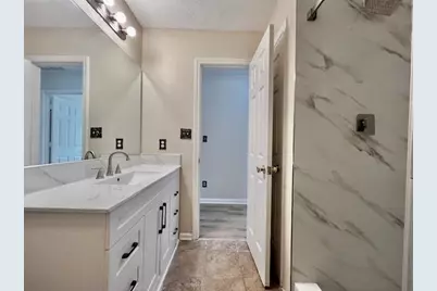 5335 Durham Ridge Court NW, Lilburn, GA 30047 - Photo 9