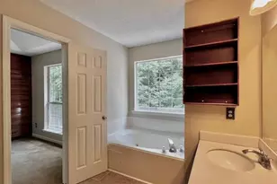 5335 Durham Ridge Ct NW, Lilburn, GA 30047 - Photo 15