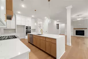 4538 Meadowland Way, Flowery Branch, GA 30542 - Photo 13