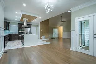 3924 Ashford Dunwoody Rd NE, Atlanta, GA 30319 - Photo 13