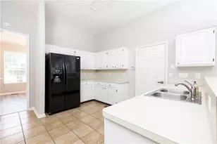 245 Greenmont Cir, Alpharetta, GA 30009 - Photo 11