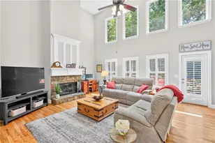 304 Crown Ct, Canton, GA 30115 - Photo 19