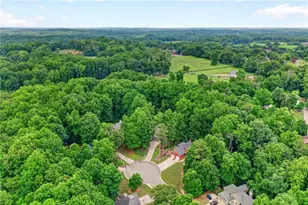 304 Crown Ct, Canton, GA 30115 - Photo 15