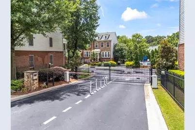 2274 Limehurst Drive NE, Atlanta, GA 30319 - Photo 35