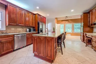 5599 Stone Creek Dr, Stone Mountain, GA 30087 - Photo 9
