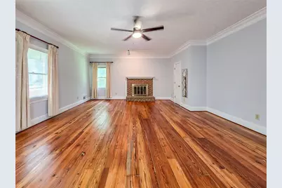 5599 Stone Creek Drive, Stone Mountain, GA 30087 - Photo 17