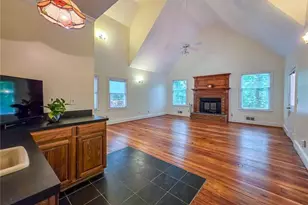 5599 Stone Creek Dr, Stone Mountain, GA 30087 - Photo 5