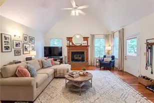5599 Stone Creek Dr, Stone Mountain, GA 30087 - Photo 3