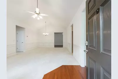2623 Grapevine Circle #602, Cumming, GA 30041 - Photo 5