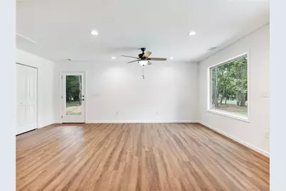 8083 Beachwood Drive, Murrayville, GA 30564 - Photo 5