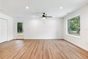 8083 Beachwood Dr, Murrayville, GA 30564 - Photo 5