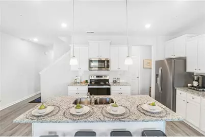 84 Vickers Point Drive, Fairburn, GA 30213 - Photo 11