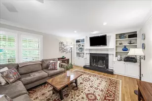 3581 Chelsea Crescent NE, Brookhaven, GA 30319 - Photo 9