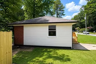 2328 Bonner Rd, East Point, GA 30344 - Photo 3