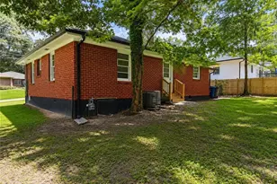 2328 Bonner Rd, East Point, GA 30344 - Photo 31