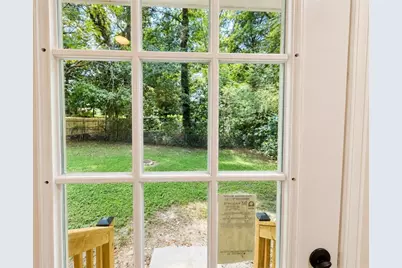 2328 Bonner Road, East Point, GA 30344 - Photo 11