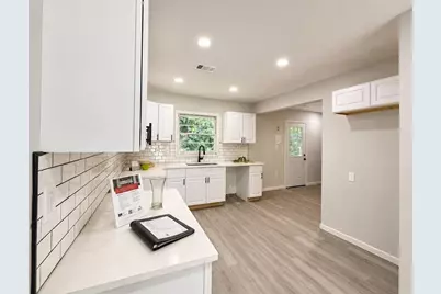 2328 Bonner Road, East Point, GA 30344 - Photo 7