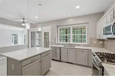 770 Glastonbury Court, Cumming, GA 30041 - Photo 23