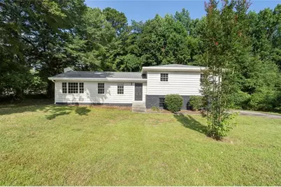 5525 Oak Grove Drive, Acworth, GA 30102 - Photo 3