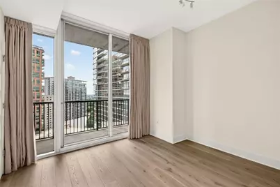 1080 Peachtree Street NE #2004, Atlanta, GA 30309 - Photo 17