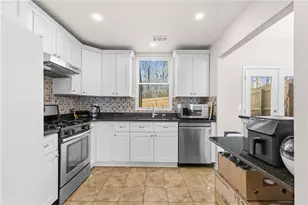 3982 Hancock Cir, Atlanta, GA 30340 - Photo 9