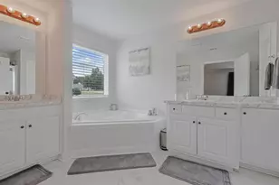 197 Hummingbird Ln, Statham, GA 30666 - Photo 13