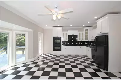 1441 Boulevard Lorraine SW, Atlanta, GA 30311 - Photo 7