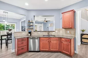 4977 Berkeley Oak Dr, Peachtree Corners, GA 30092 - Photo 11