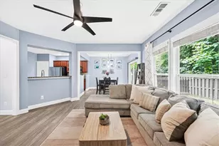4977 Berkeley Oak Dr, Peachtree Corners, GA 30092 - Photo 7