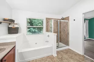 4977 Berkeley Oak Dr, Peachtree Corners, GA 30092 - Photo 21
