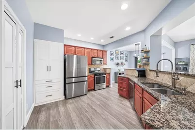 4977 Berkeley Oak Drive, Peachtree Corners, GA 30092 - Photo 9