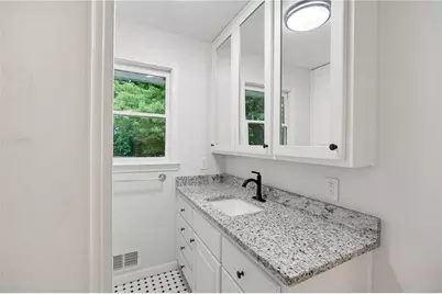 1502 Kings Road, Marietta, GA 30062 - Photo 17
