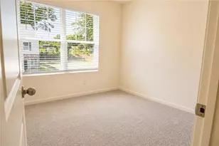 2095 Emerson Dr, Auburn, GA 30011 - Photo 9