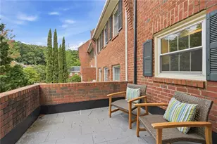 423 Jefferson Circle, Atlanta, GA 30328 - Photo 15