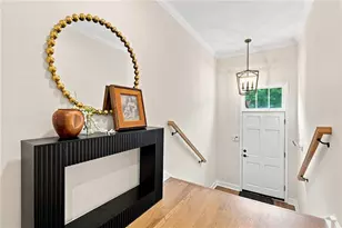 423 Jefferson Circle, Atlanta, GA 30328 - Photo 3