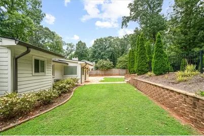 620 Spalding Drive, Sandy Springs, GA 30328 - Photo 19