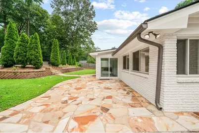 620 Spalding Drive, Sandy Springs, GA 30328 - Photo 21