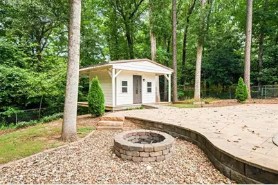 620 Spalding Drive, Sandy Springs, GA 30328 - Photo 23