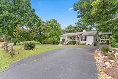 3615 S Bend Road, Gainesville, GA 30506 - Photo 3