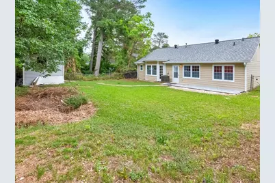 9138 Clubhouse Drive, Riverdale, GA 30274 - Photo 19