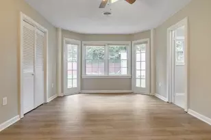 9138 Clubhouse Dr, Riverdale, GA 30274 - Photo 7
