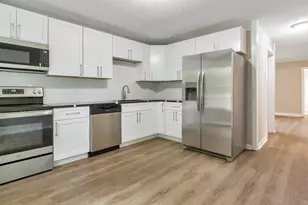 9138 Clubhouse Dr, Riverdale, GA 30274 - Photo 3