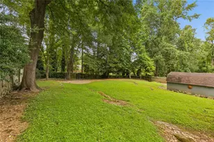 2956 Missy Dr, Marietta, GA 30062 - Photo 13