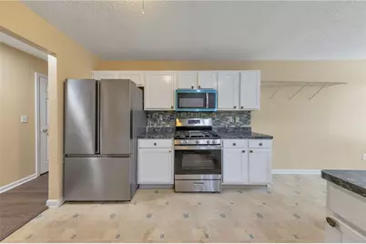 4665 Ruby Road, Stone Mountain, GA 30083 - Photo 13