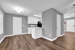 1081 Whispering Woods Dr, Canton, GA 30114 - Photo 9