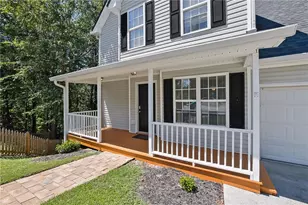 1081 Whispering Woods Dr, Canton, GA 30114 - Photo 3