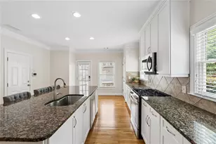 1651 Barfield Run NW, Atlanta, GA 30318 - Photo 9